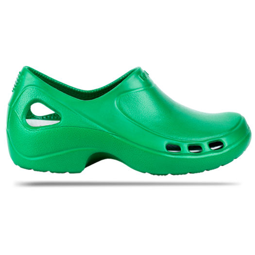 Shoes, Everlite Shoes is made of Everlite™, a material that is not only super–light and resistant, b