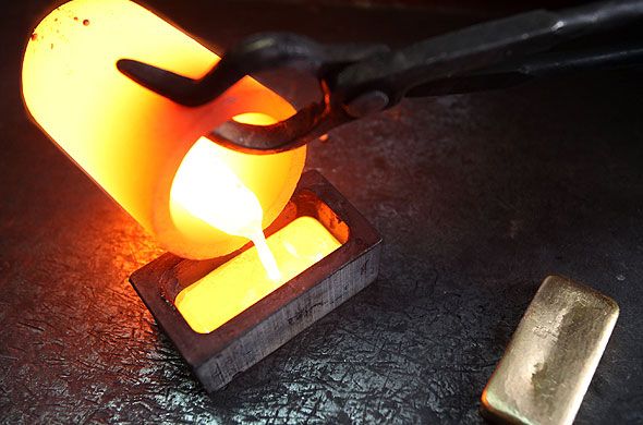 Assaying Gold. How Pure Gold Is Forged From Fire. - Cover Image