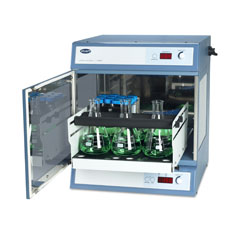 Stuart Shaking incubator, SI500
