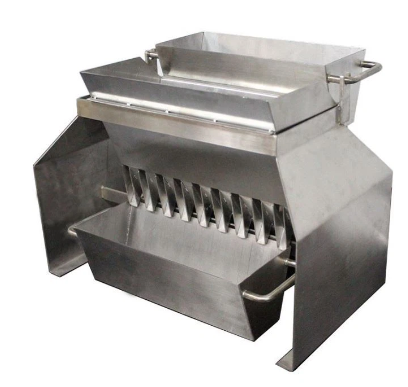 SD 12.5 Stainless Sample Splitters Feed size Approx 8mm, Notch size 12.5 mm, Notch number 18