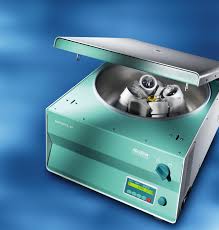 Hettich Centrifuge Model ROTOFIX 46H, with temp. control +10 °C to +90 °C