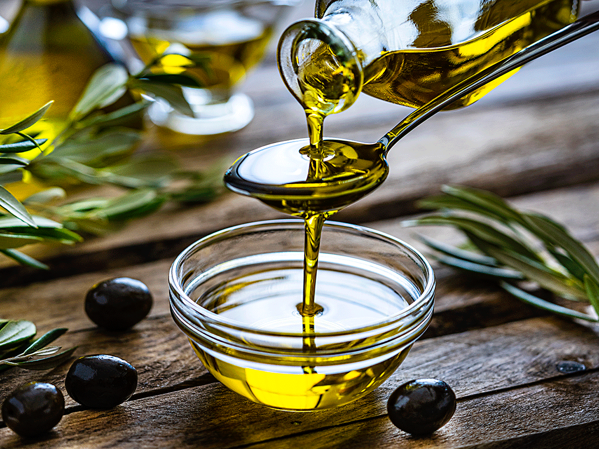 What Is Edible Oil Made Of